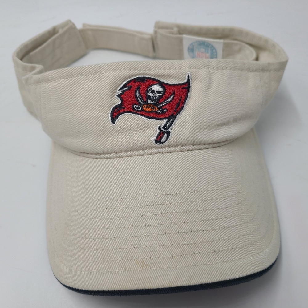 Vintage Tampa Bay Buccaneers Visor Hat Adjustable NFL Beige Red NFL Sample Men